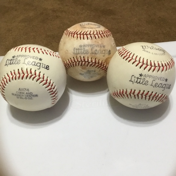 Wilson Baseball A1174 Other - 3 Little League Baseballs A1174 model (2 Nice and one played with)